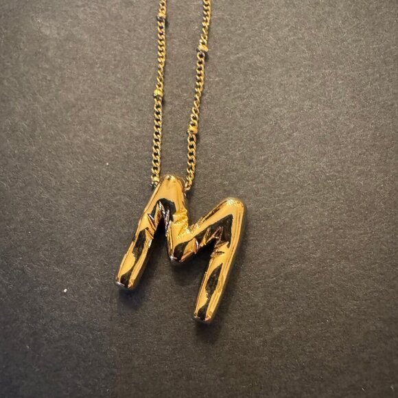 ✨ Gold Letter “M” Pendant Necklace | Textured Initial Charm | Fashion Jewelry - Picture 2 of 2